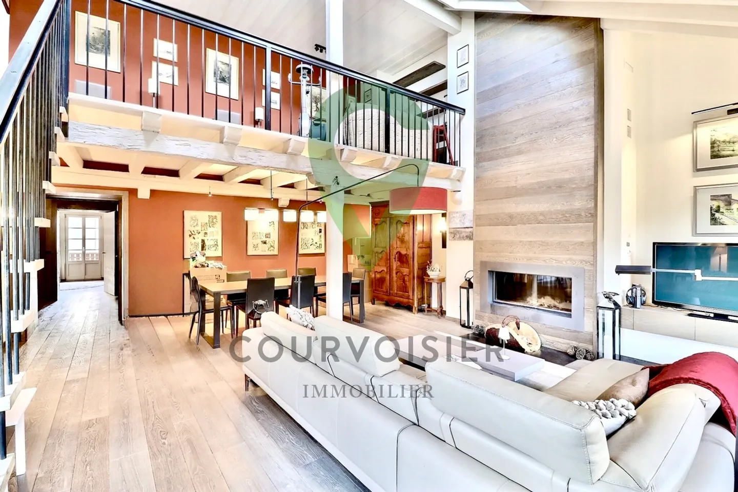 Immeuble familial rénové - 3 appartements prêts à vivre - Photo 3 sur 13