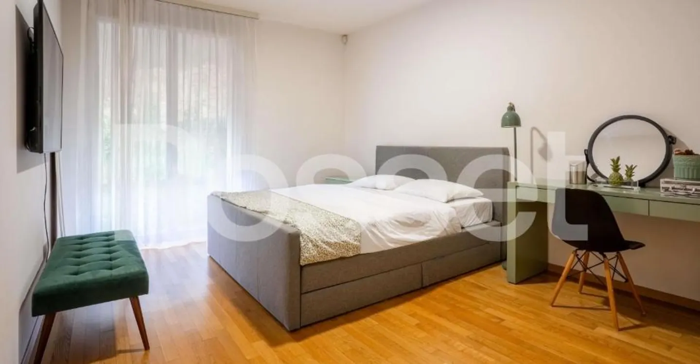 Garden Apartment with Terrace - Photo 9 of 10
