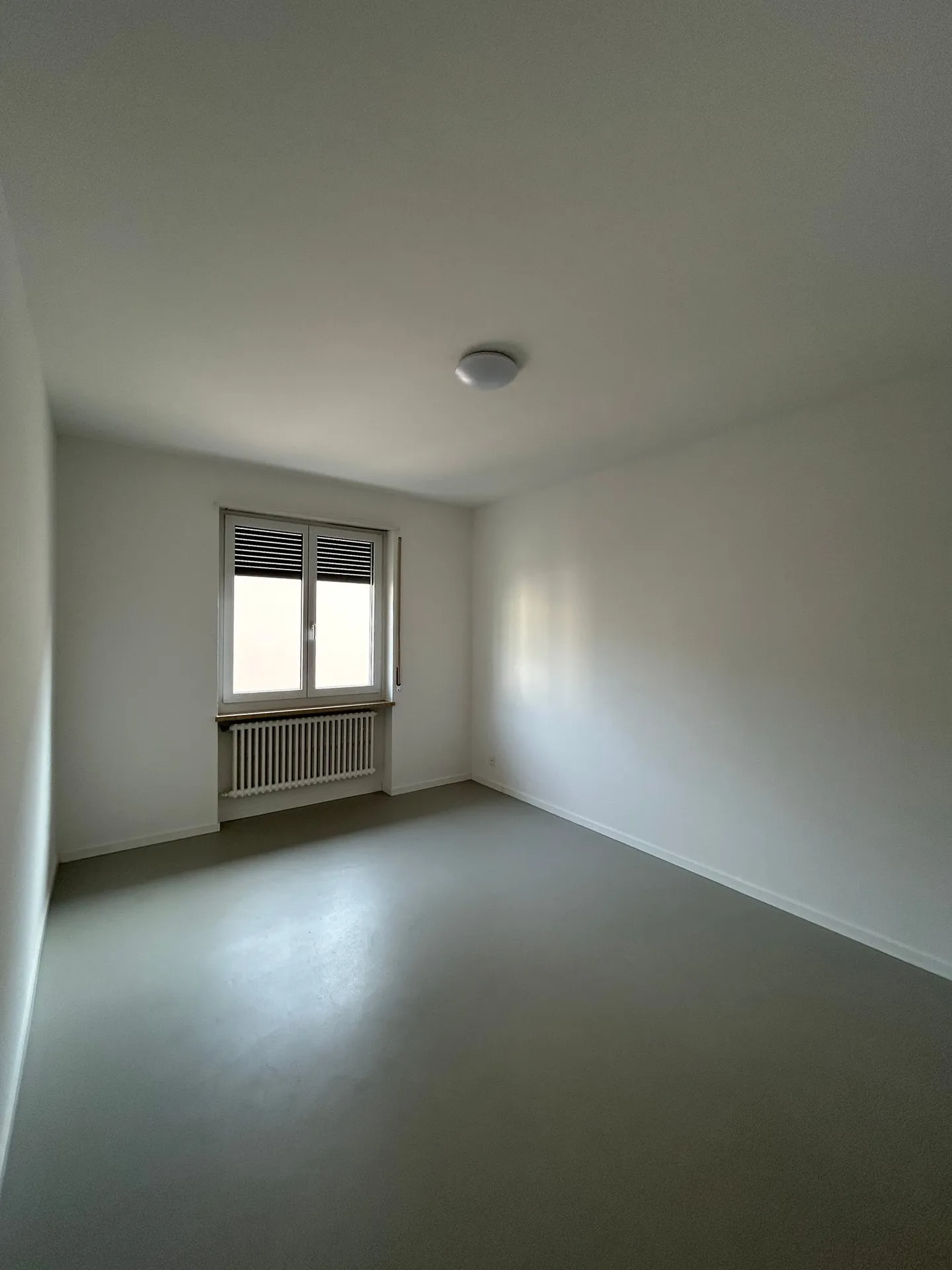 BREGANZONA - APPARTAMENTO DI 3,5 STANZE IN AFFITTO - Foto 5 di 8