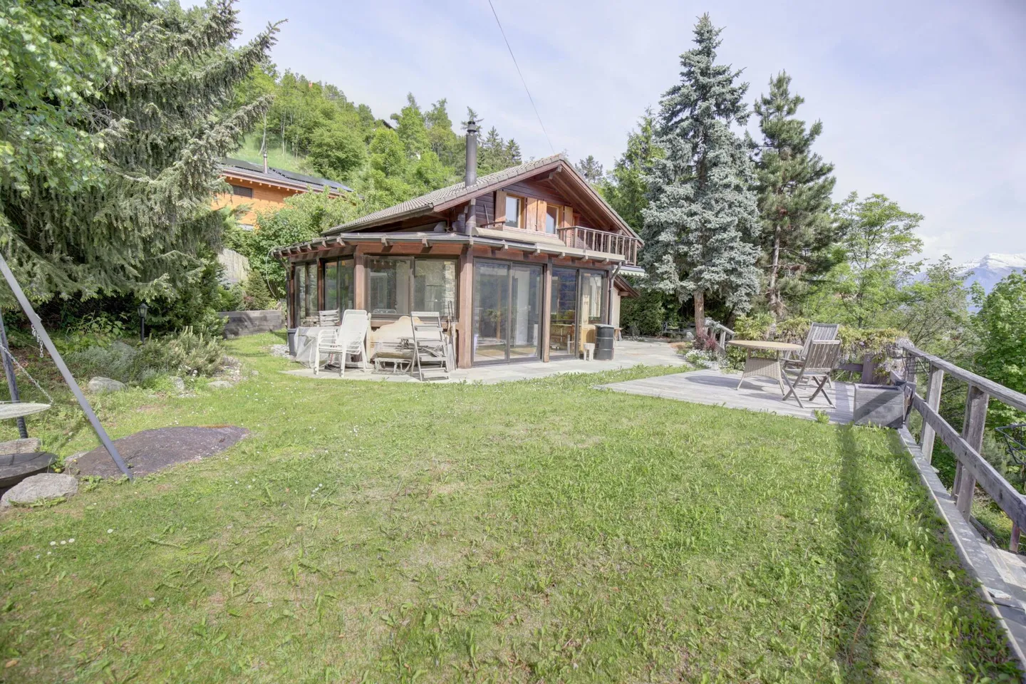 Magnificent Chalet in Nature with Winter Garden! - Photo 1 of 42