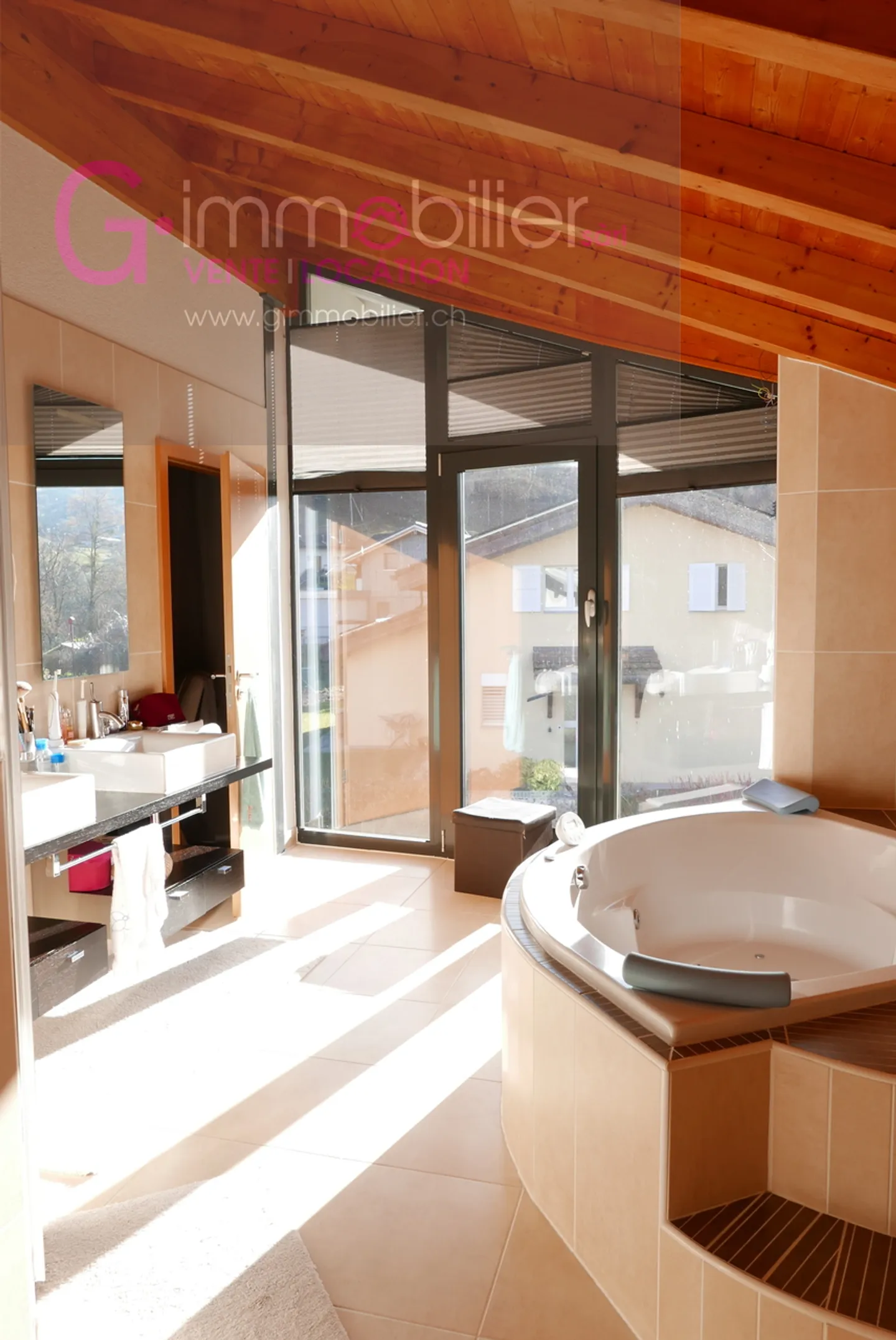 Detached house with 5.5 rooms on a large plot in Monthey - Photo 11 of 13