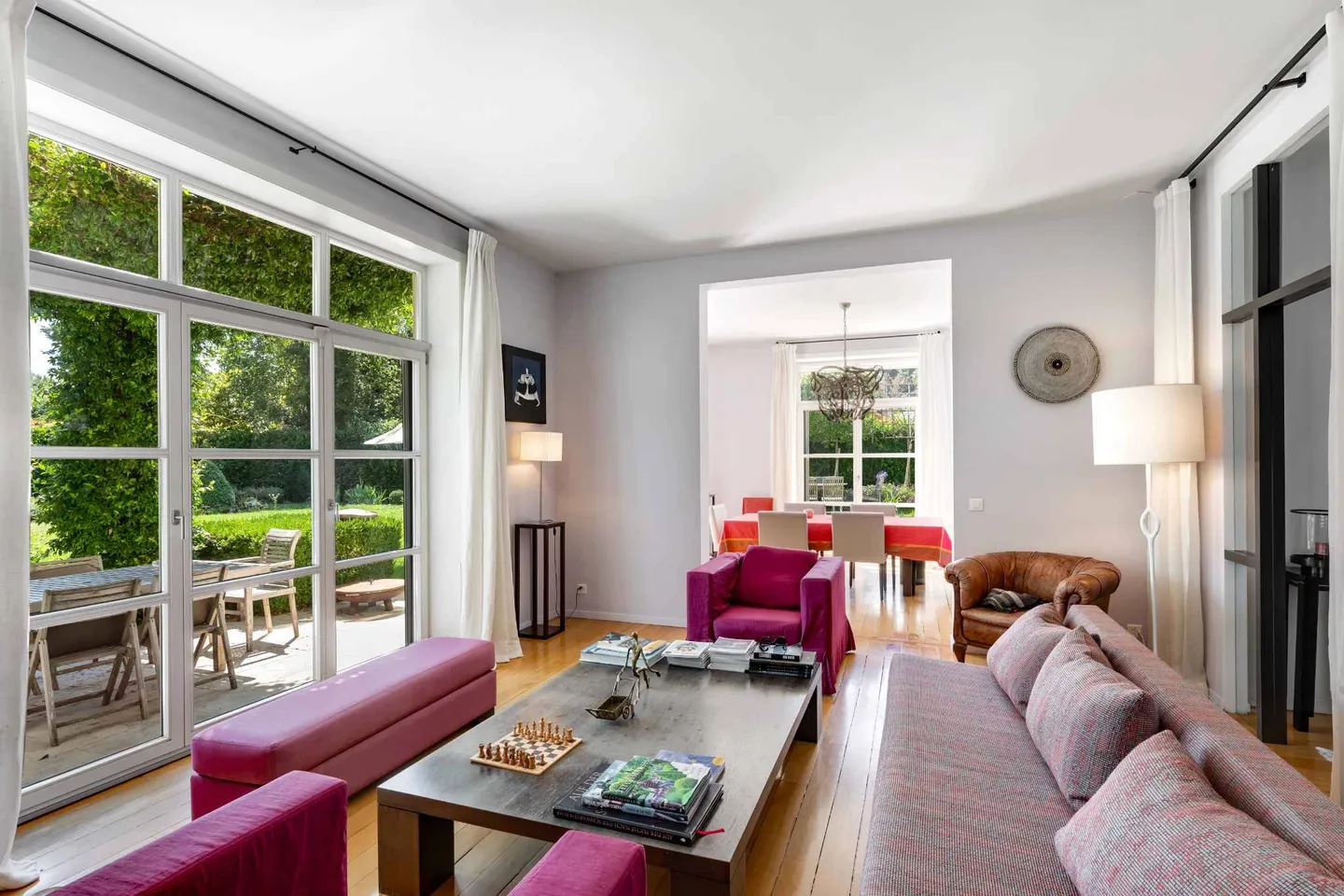 Charming Single Family Home - Photo 4 of 7