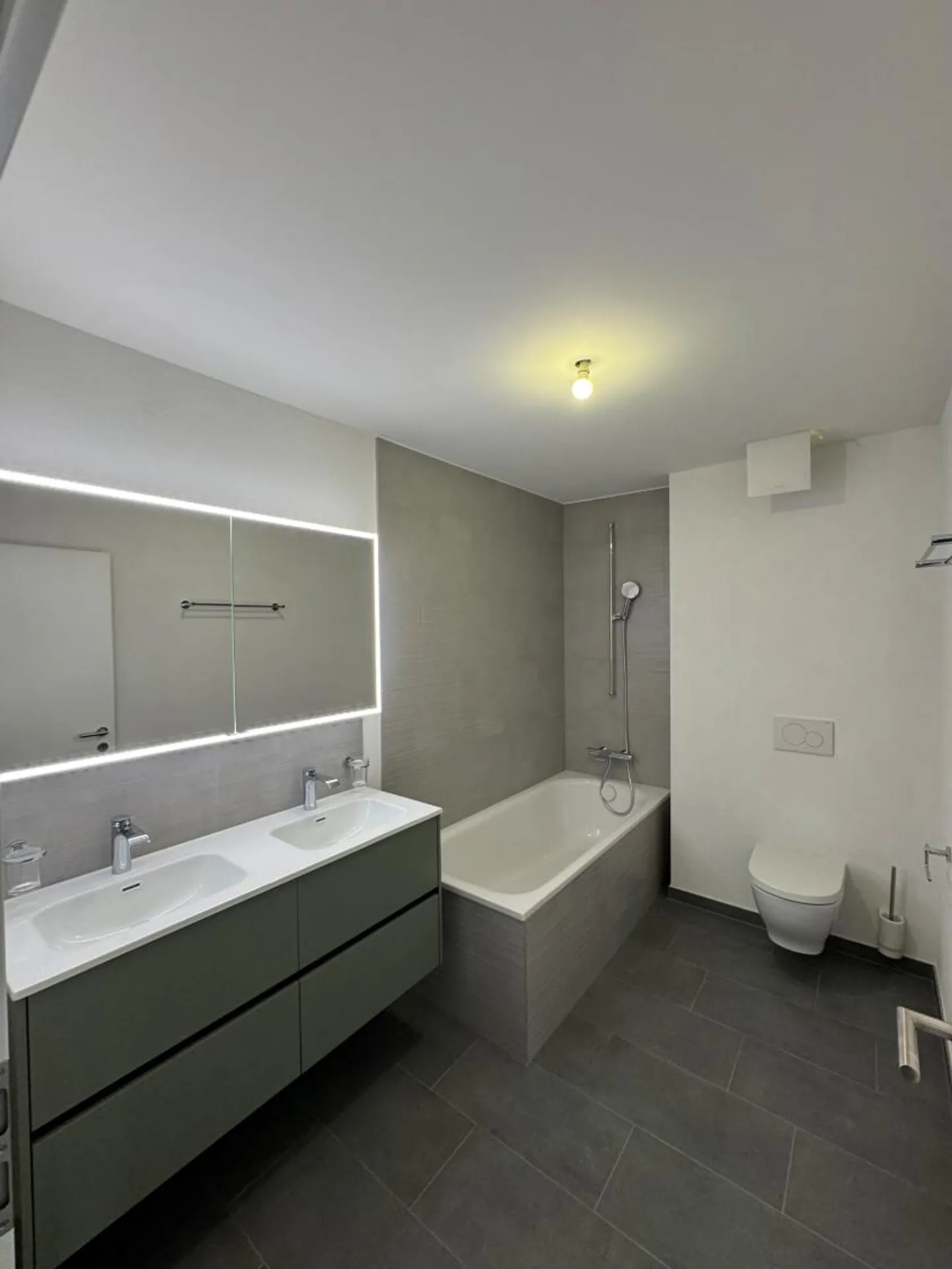 Appartamento 3.5 stanze - Foto 2 di 7