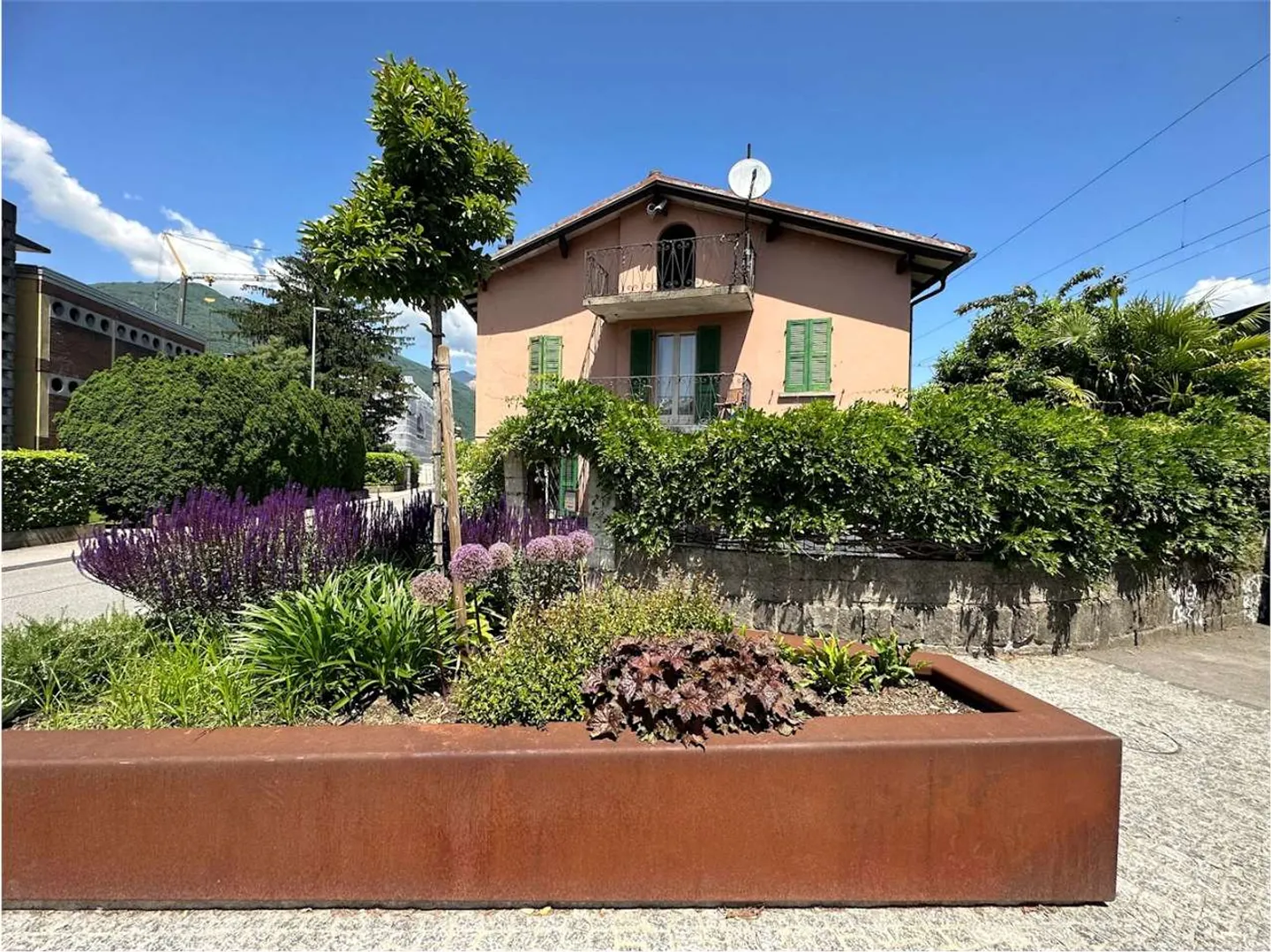 Casa singola in affitto - Foto 2 di 20