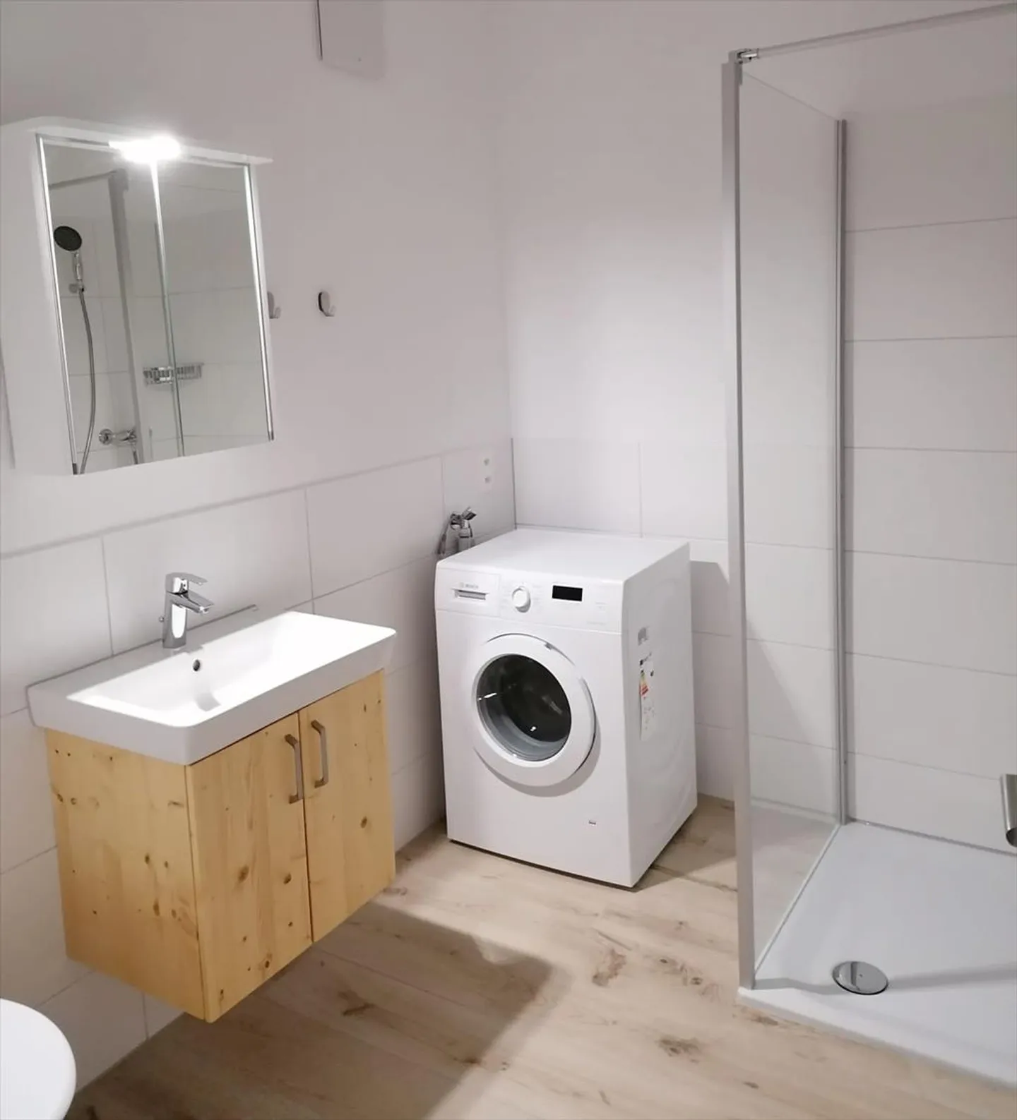 Wohnung mit Terrasse 1,5 Zimmer - Foto 7 von 8