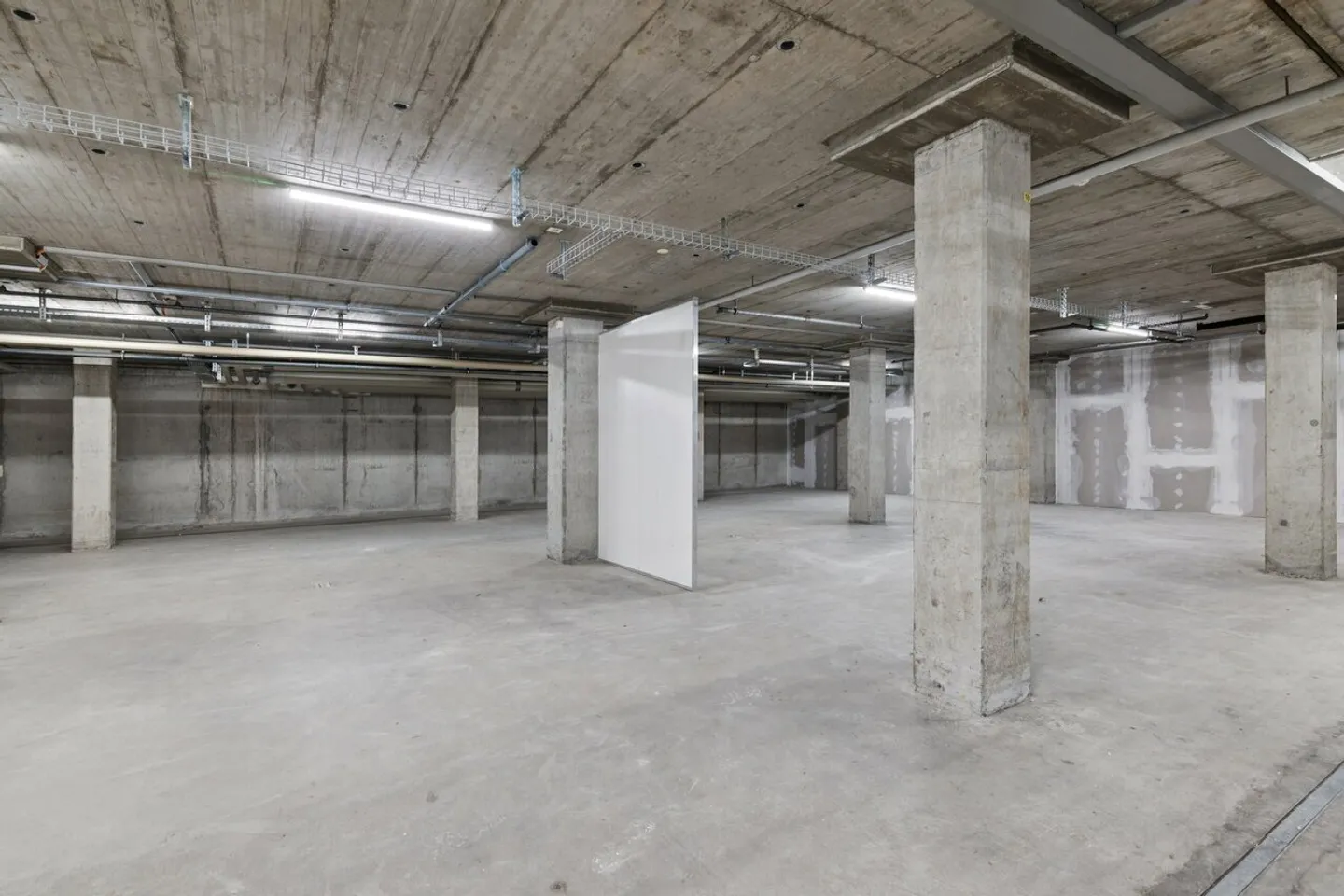 Your new storage space - Compact. Dry. Ready. - Photo 6 of 8