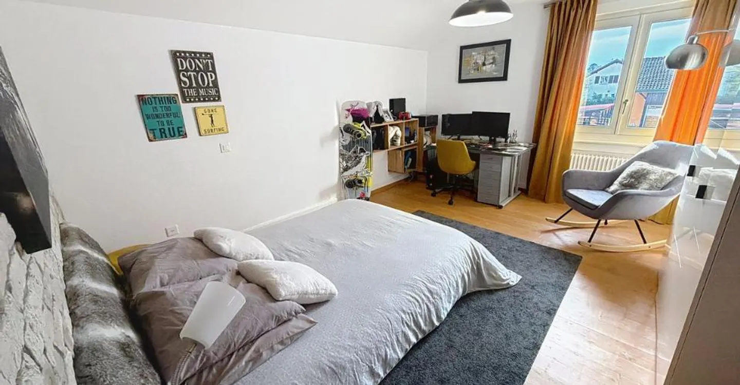 Bella proprietà accuratamente ristrutturata con un grande giardino alberato - Foto 12 di 12