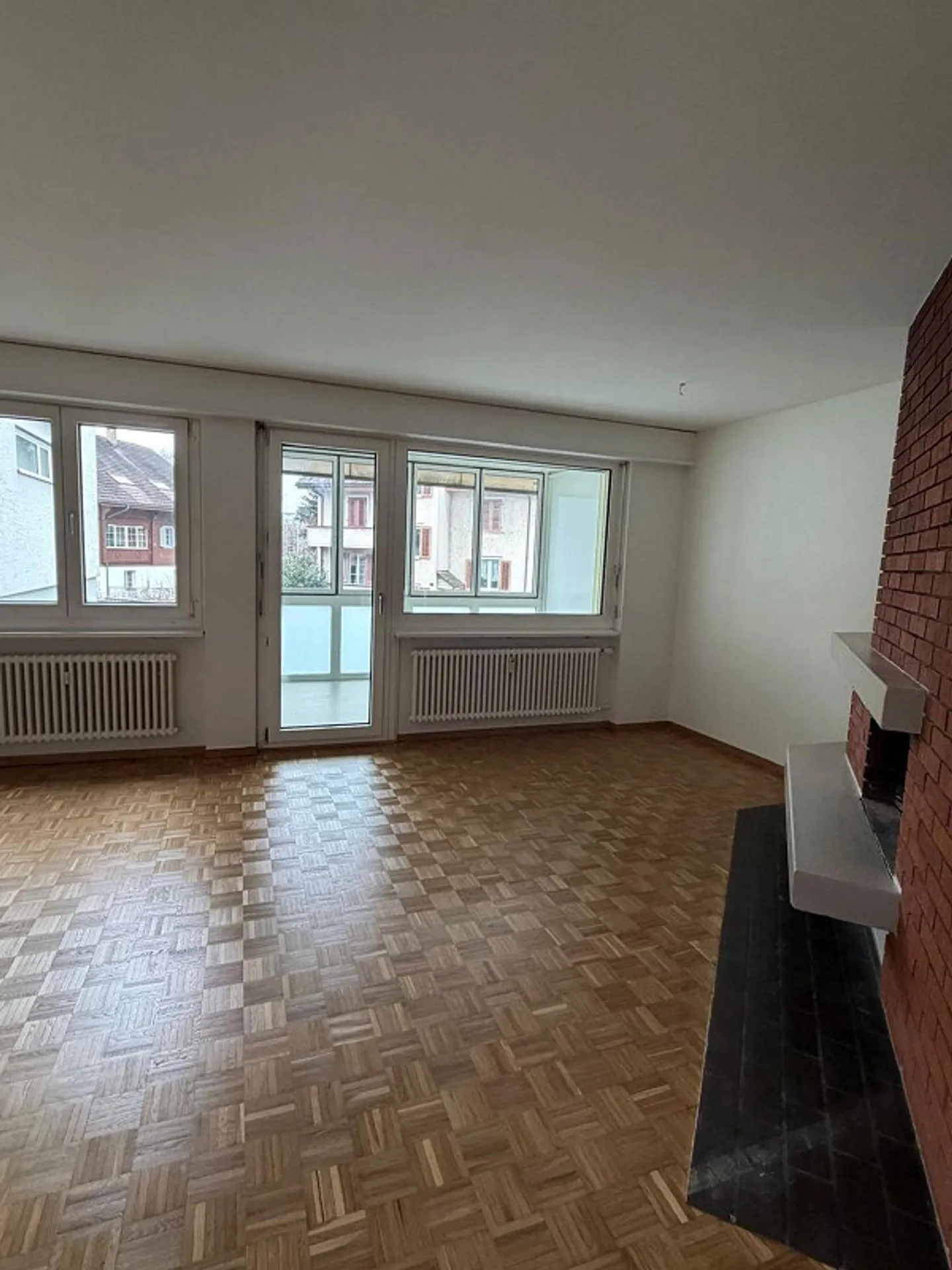 Modern & spacious 3.5-room apartment in Ebikon - Photo 4 of 8