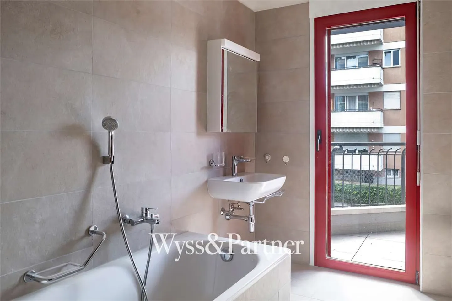 Lugano - 3.5 completely renovated - Photo 6 of 12