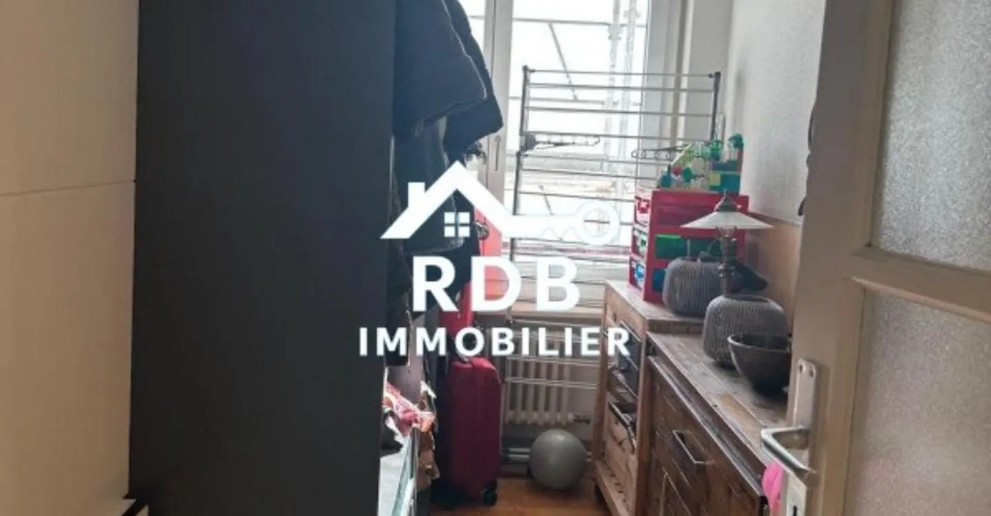 3,5-Zimmer-Wohnung im 6. Stock in Genf 1206 - Foto 8 von 11