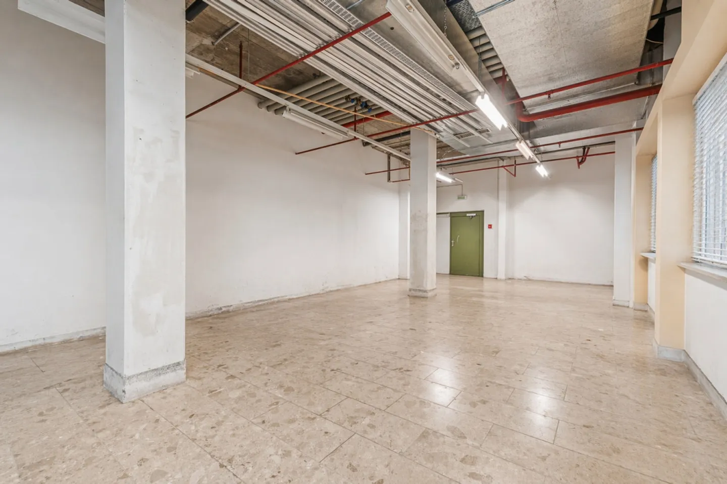 Gewerbe 1 Zimmer - Foto 2 von 4