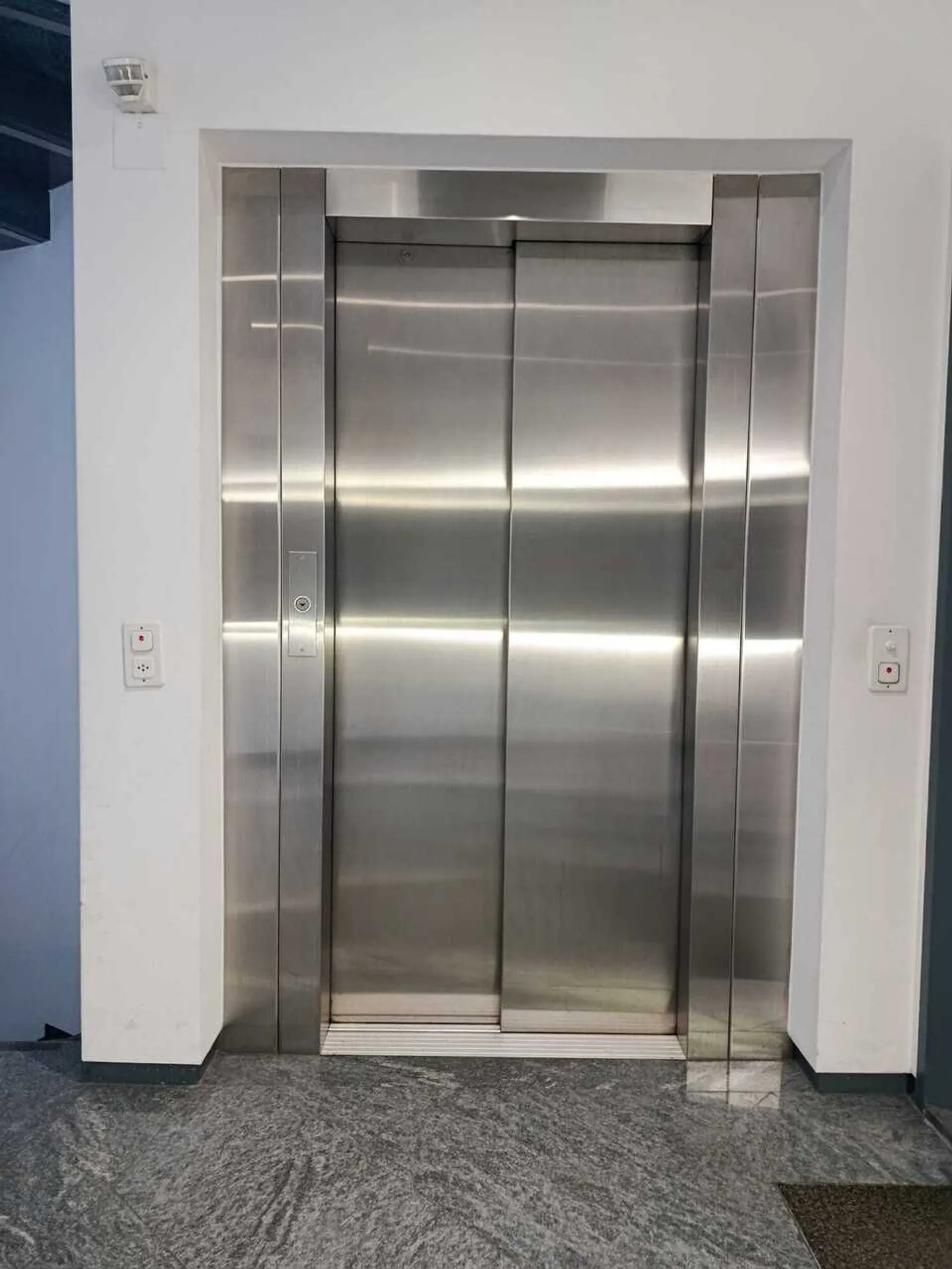 LOCARNO/MURALTO Espace professionnel de 73 m² devant la gare - Photo 14 sur 15
