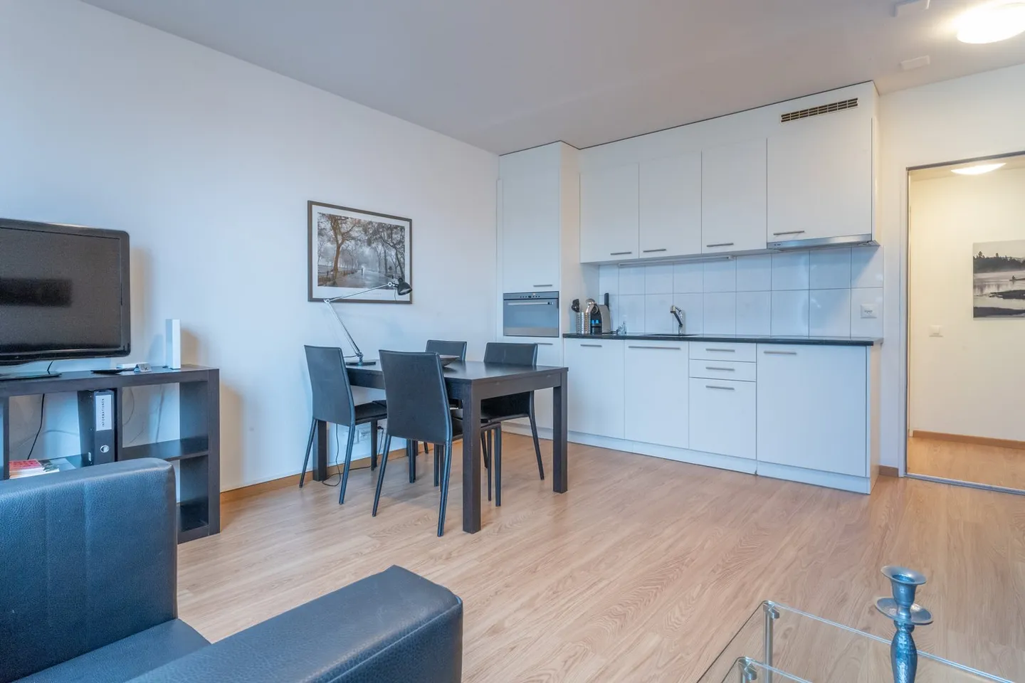 Bienvenue à Mittlere Strasse 142 à Bâle ! - Photo 2 sur 5