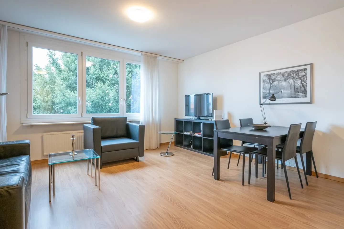 Bienvenue à Mittlere Strasse 142 à Bâle ! - Photo 1 sur 5