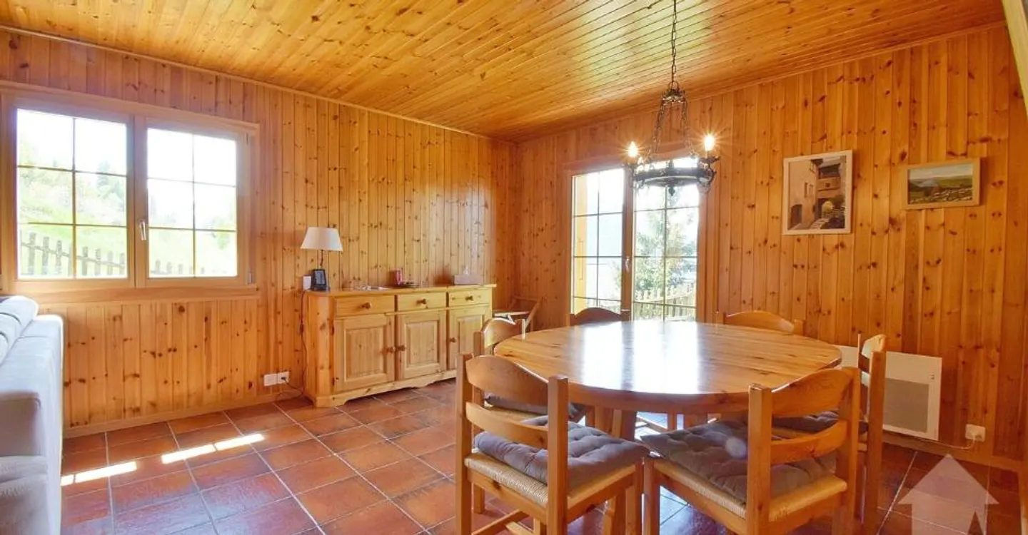 Bellissimo chalet in montagna con una magnifica vista panoramica - Foto 6 di 13