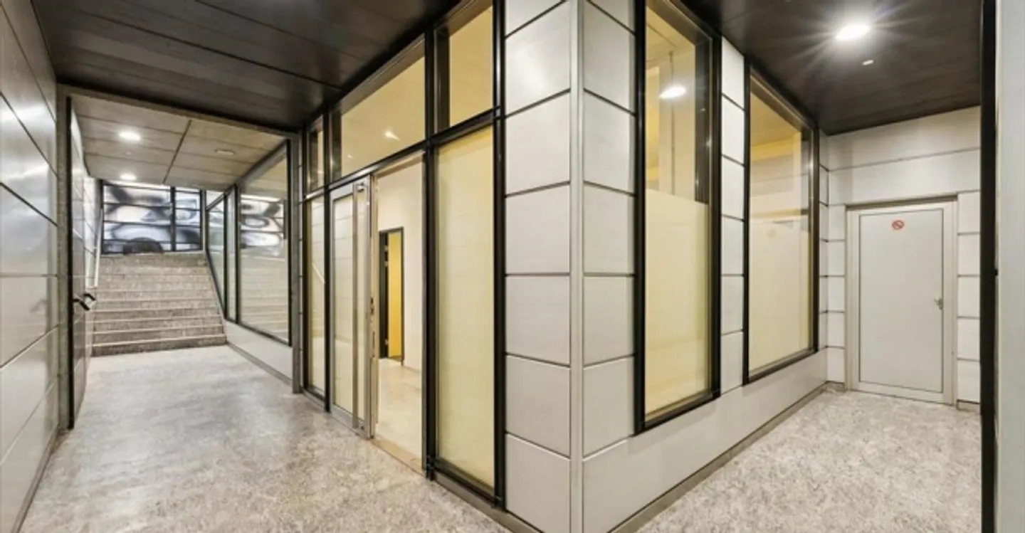 Magasin à louer - Photo 5 sur 7