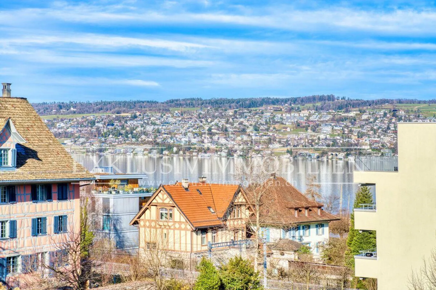 Seesicht, Sonne und Stil - Ihr Zuhause in zentraler Lage mit Horgne... - Foto 2 di 7