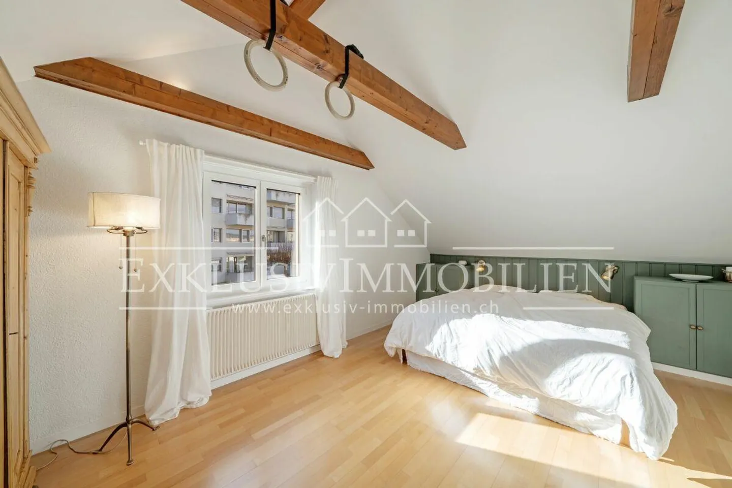 Seesicht, Sonne und Stil - Ihr Zuhause in zentraler Lage mit Horgne... - Foto 3 di 7