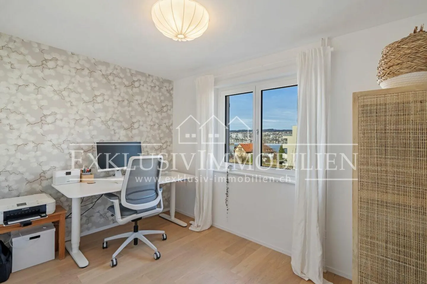 Seesicht, Sonne und Stil - Ihr Zuhause in zentraler Lage mit Horgne... - Foto 4 di 7