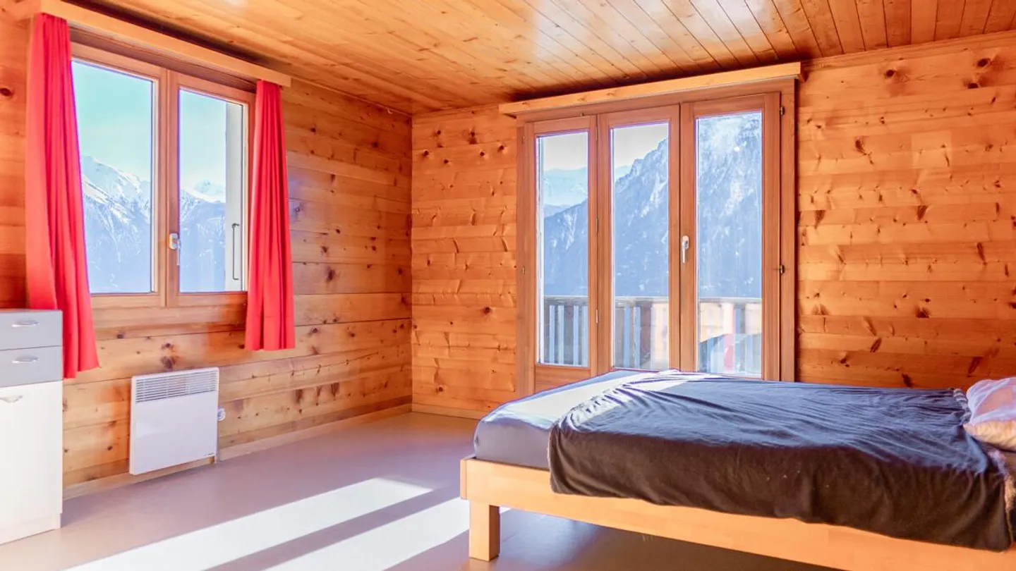 Casa bifamiliare e stalla con vista fantastica e ottima esposizione al sole... - Foto 7 di 24