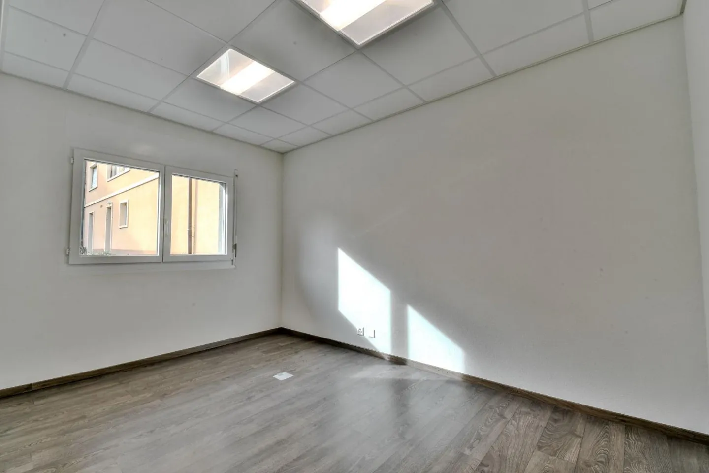 Gewerbefläche in Monthey - Foto 5 von 12