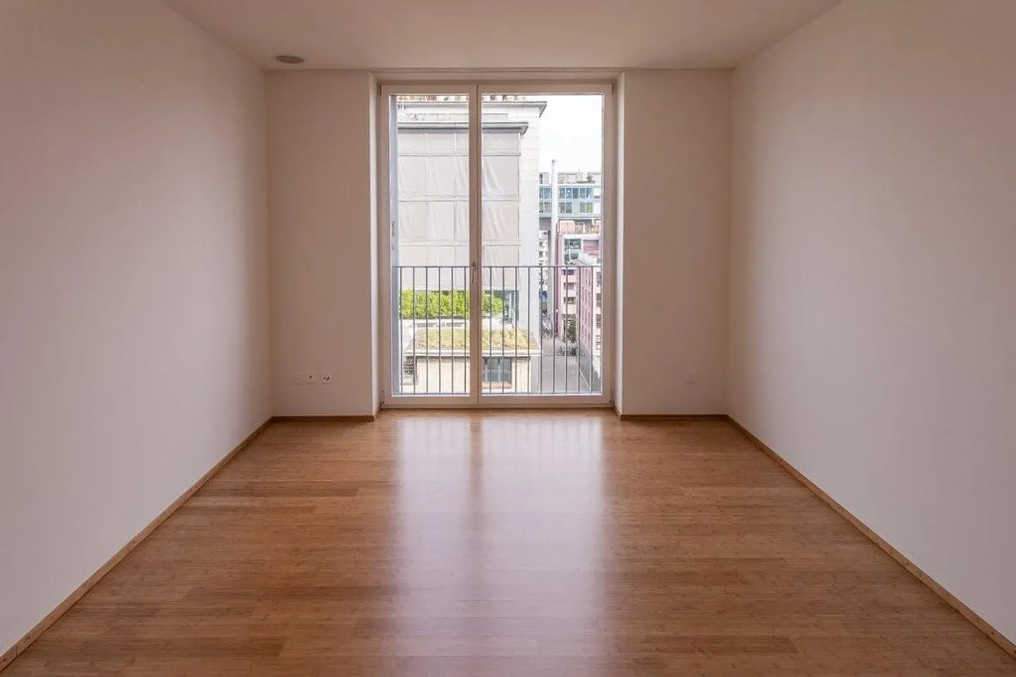 Exclusive & Central: Living in the Heart of Zurich West! - Photo 9 of 11