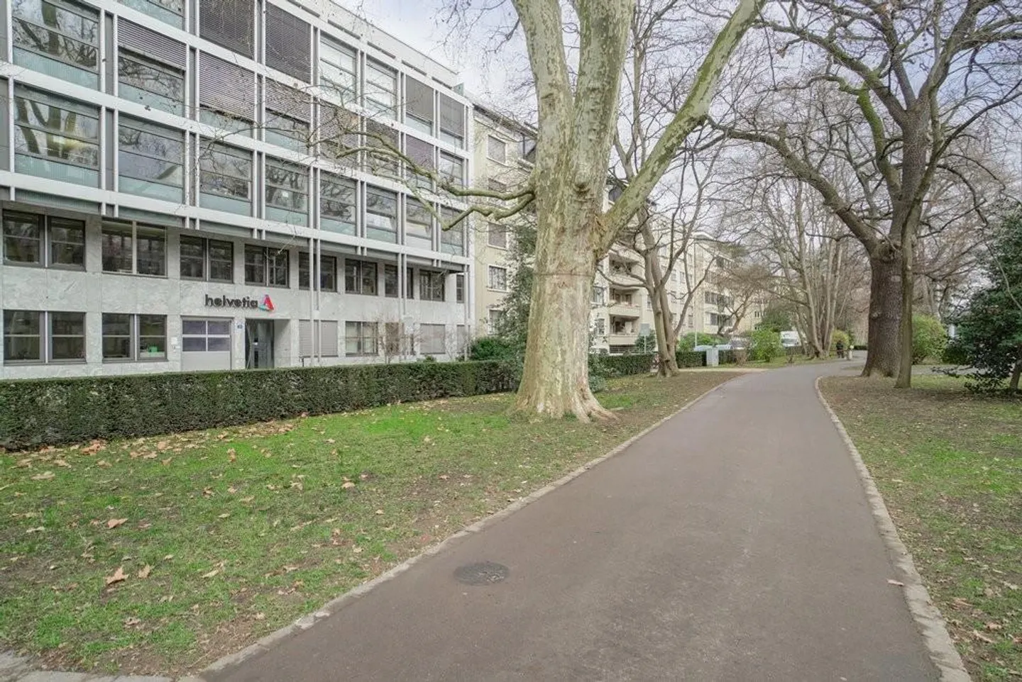 Emplacement privilégié à Aeschenplatz - Photo 1 sur 12