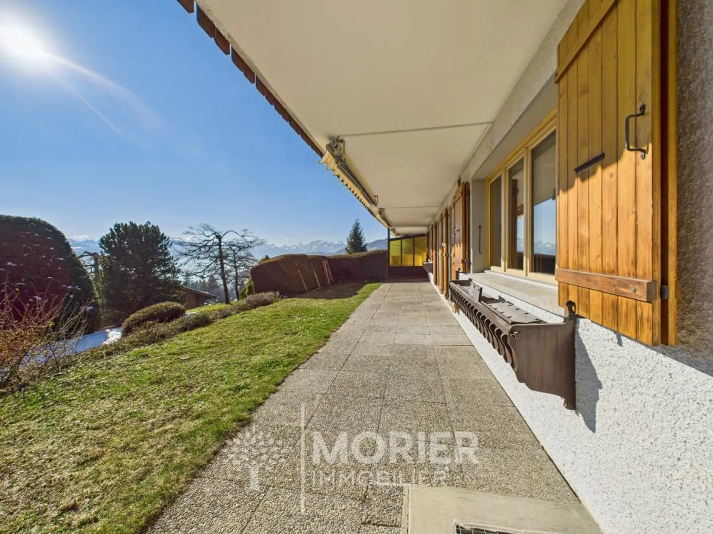 Magnificent completely renovated apartment in Villars - Photo 9 of 9