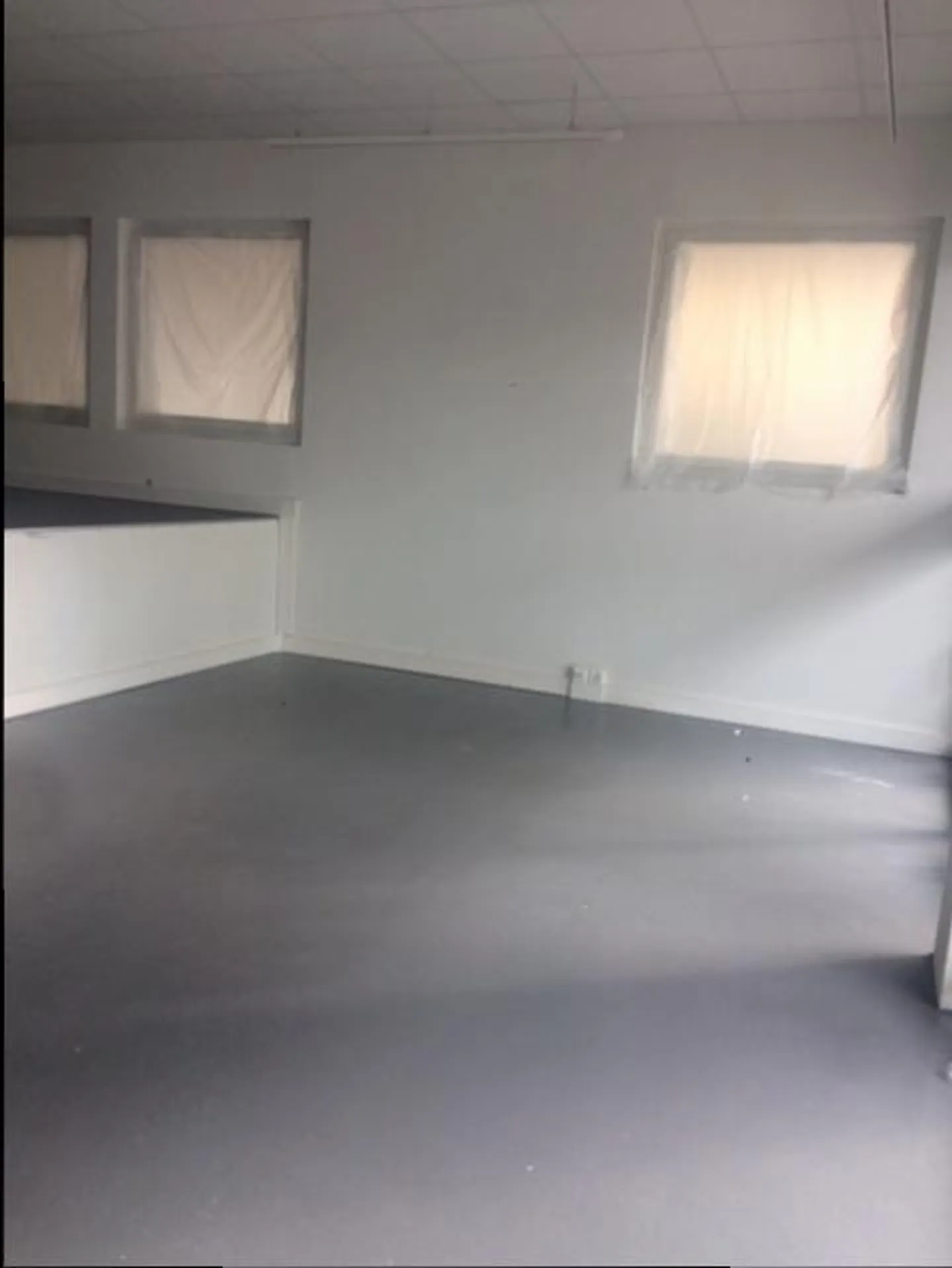 Spazio commerciale spazioso nel cuore di Montreux - Foto 1 di 9