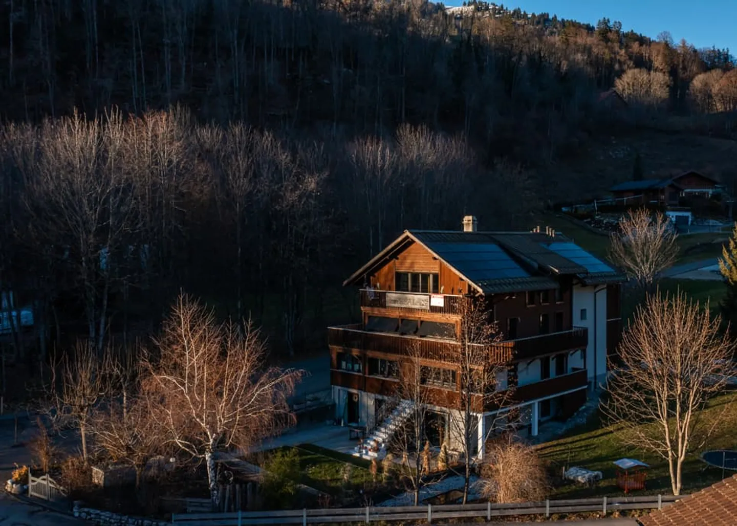 Heartthrob: Charming Apartment in the Countryside - Photo 1 of 7