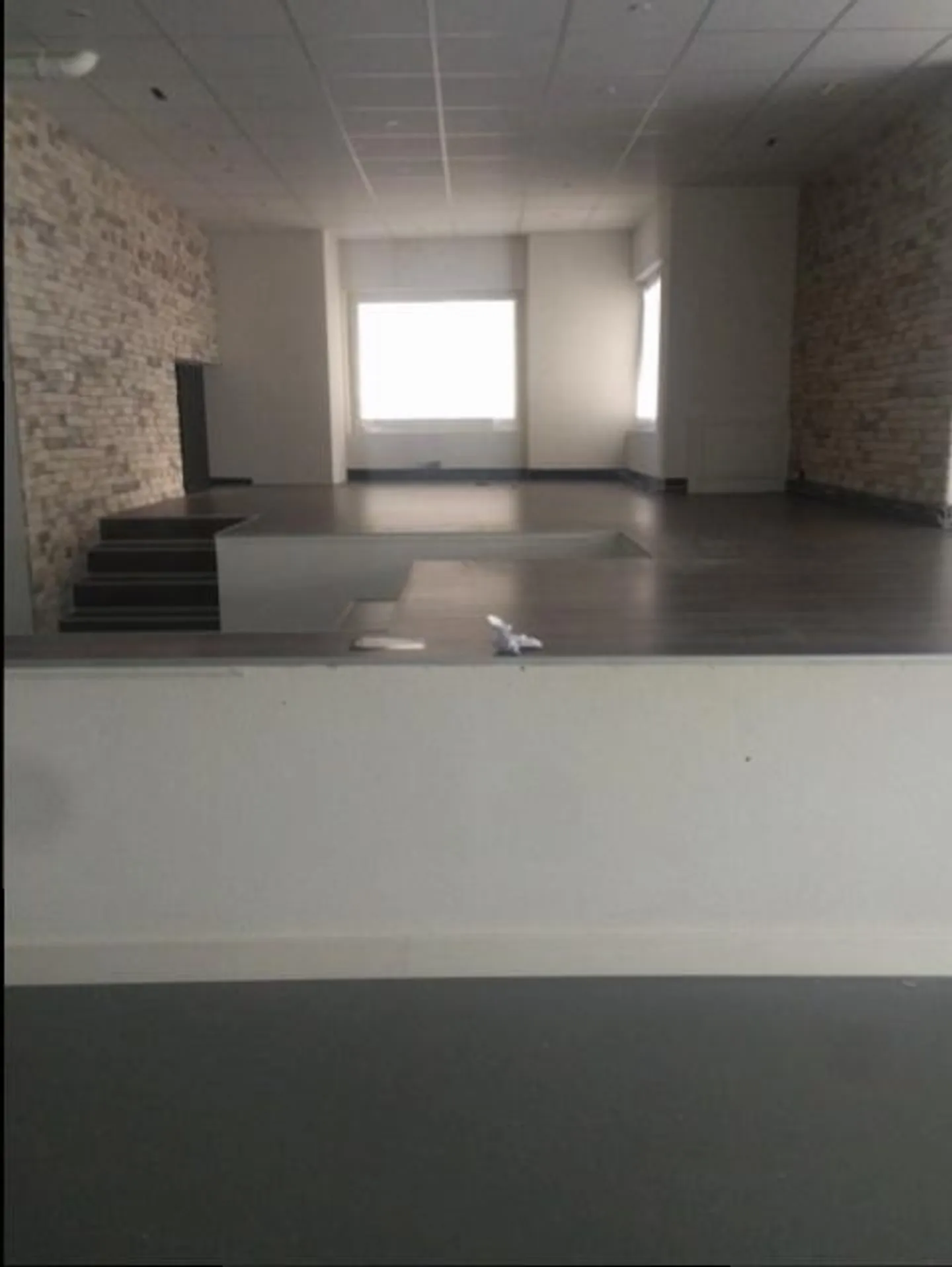 Spazio commerciale spazioso nel cuore di Montreux - Foto 4 di 9