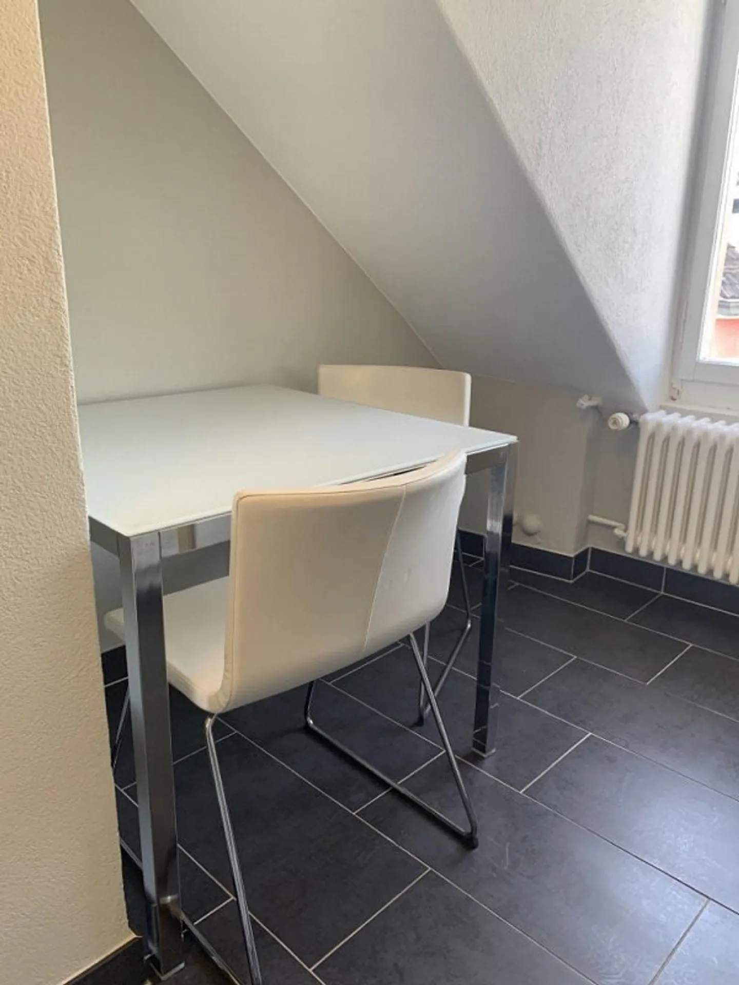 Bell'appartamento per affari vicino alla stazione ferroviaria di Oerlikon - Foto 5 di 7