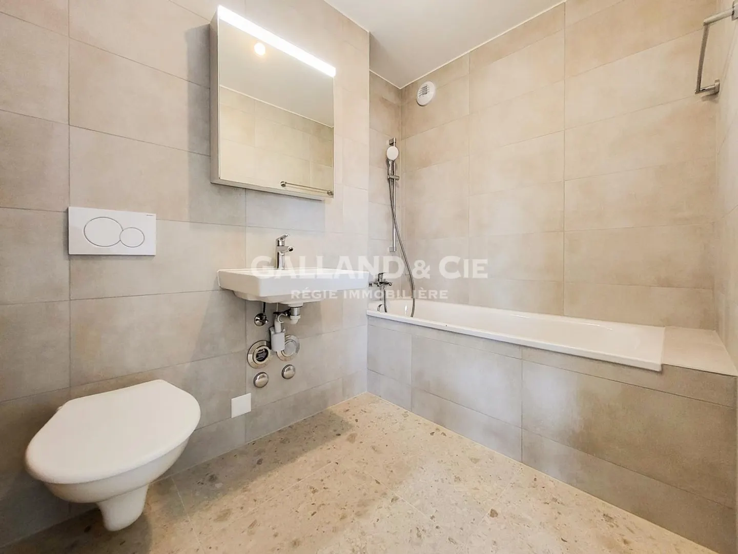 Appartamento moderno a St-Aubin - Foto 5 di 8