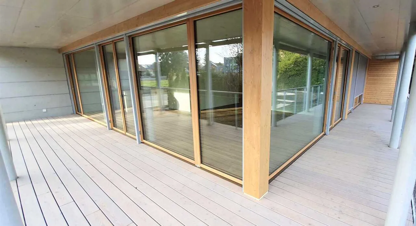 Moderne 3.5-Zimmer-Wohnung mit Balkon - Foto 6 von 10