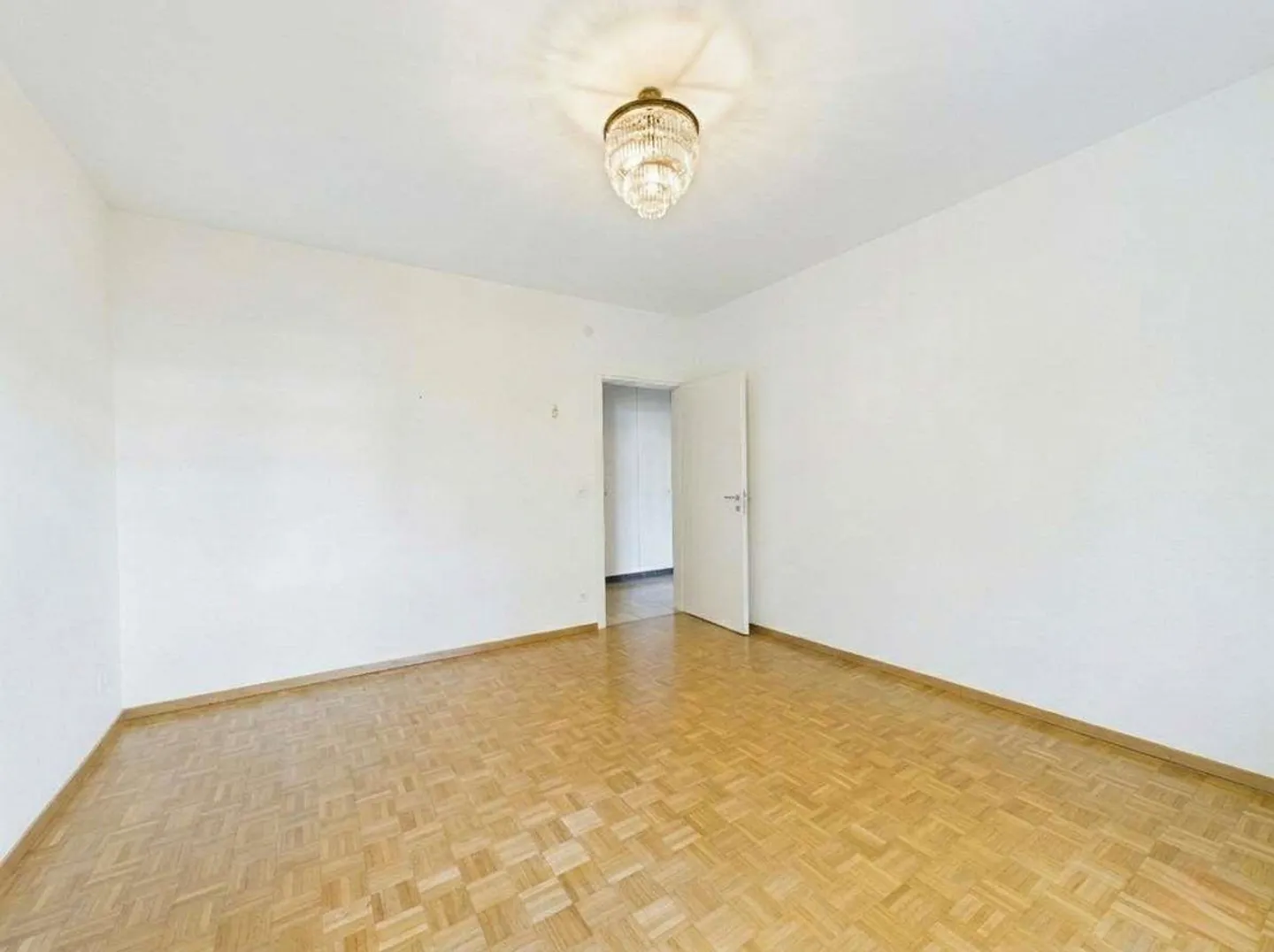 Appartamento luminoso di 4,5 stanze a Locarno - Foto 5 di 11