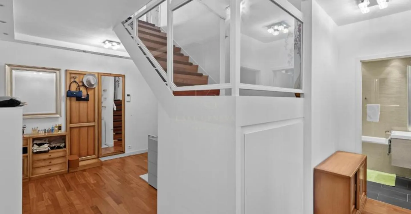 Character Duplex at the Gates of Parc Bertrand - Photo 9 of 12