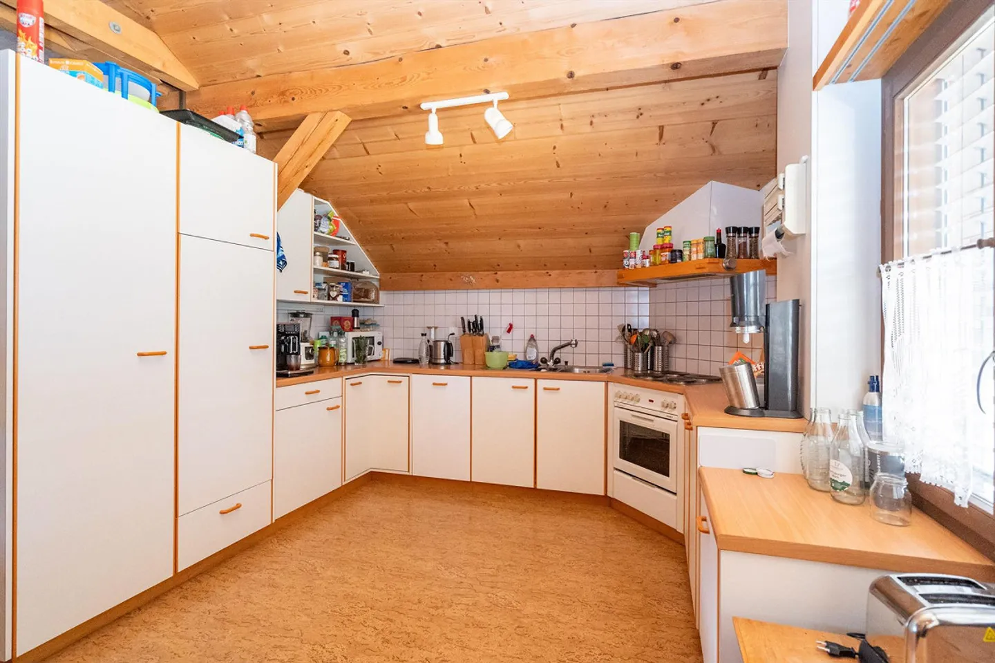 Proprietà residenziale e commerciale con caseificio a Riggisberg - Foto 11 di 13