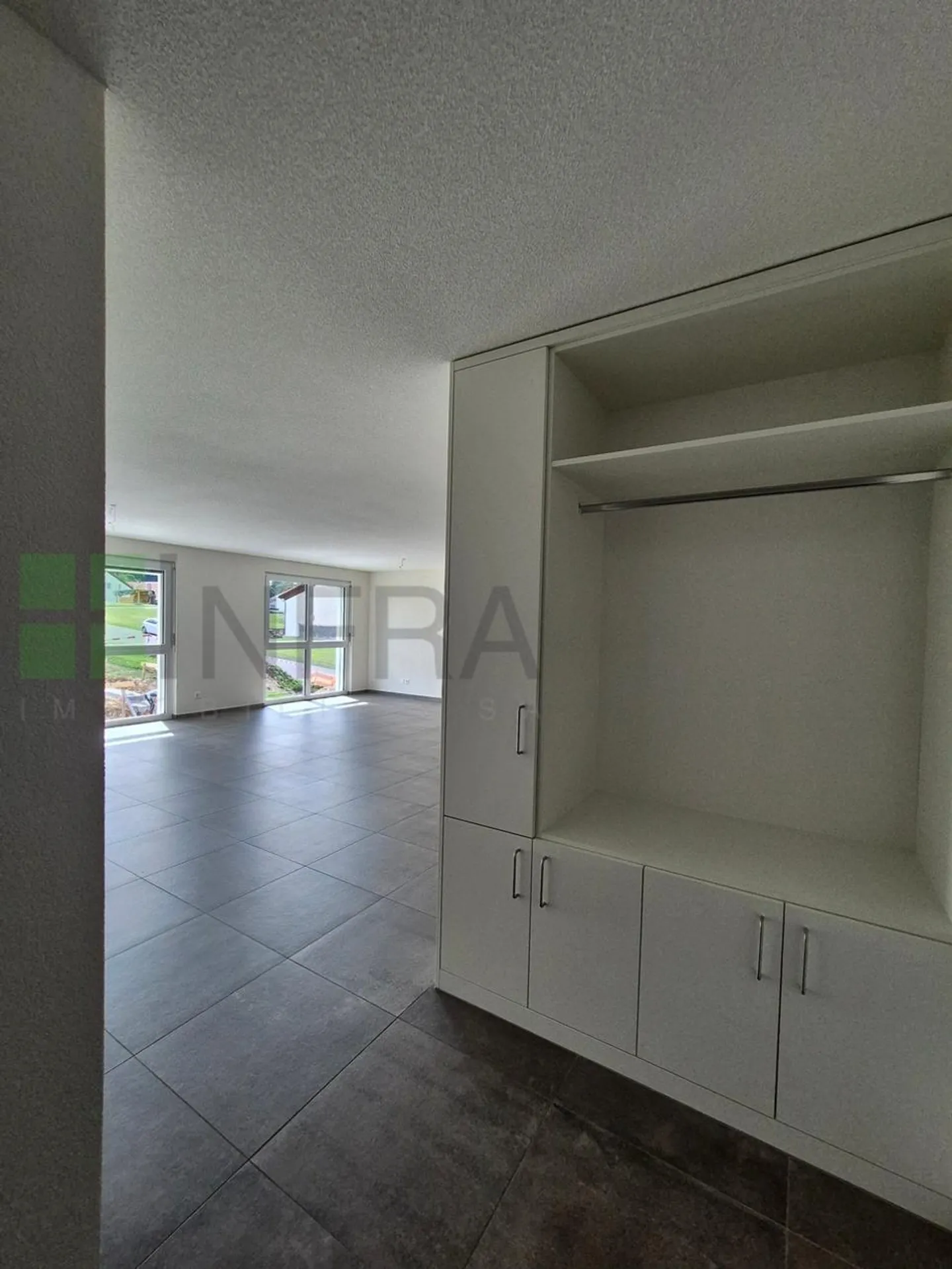 Magnificent and spacious 124 m2 apartment - Photo 6 of 10