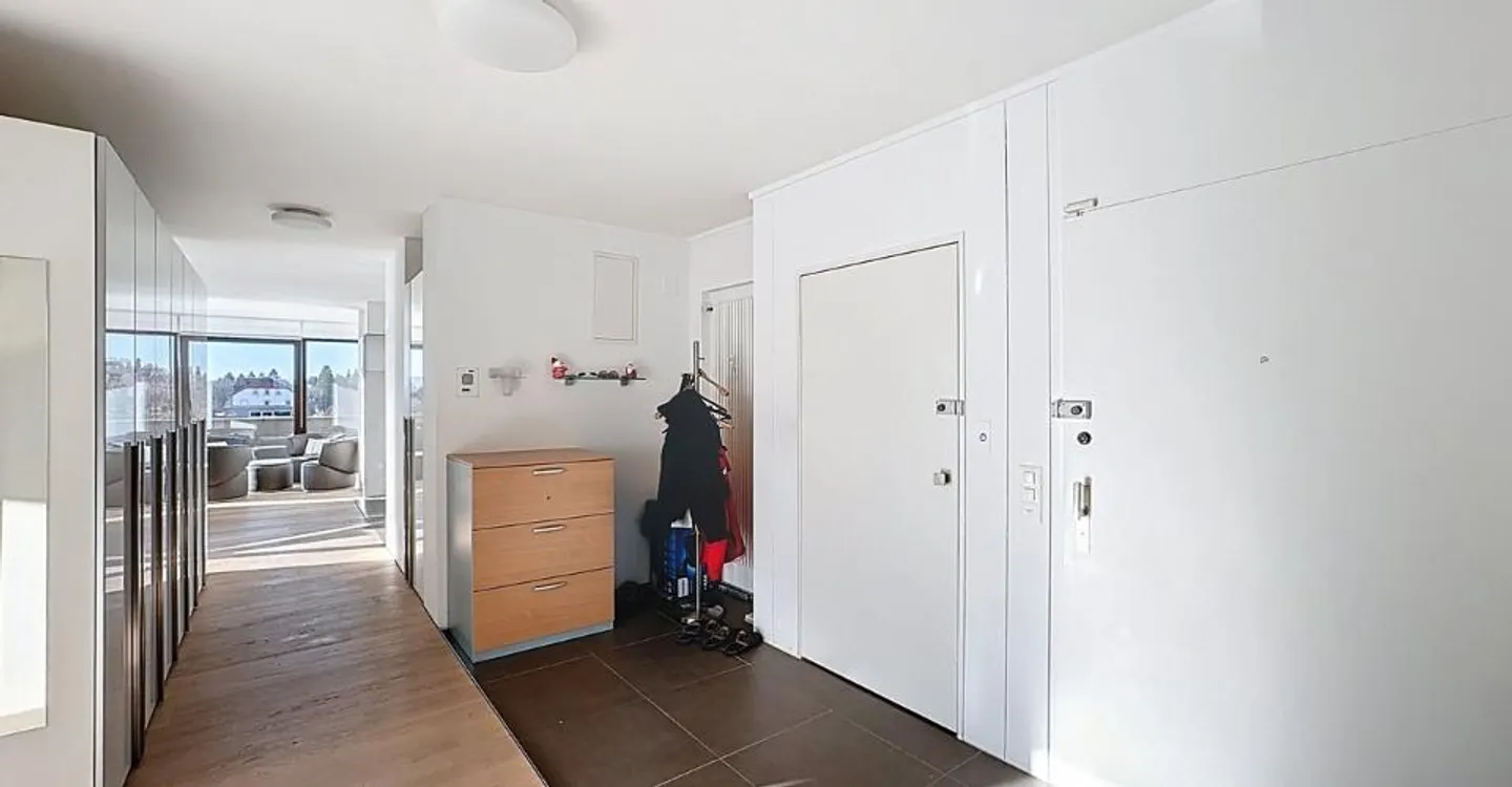 Appartamento attico di 5.5 locali con terrazza - Foto 5 di 11