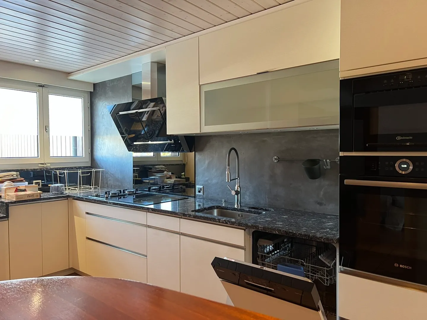 Villa mitoyenne de 4.5 pièces de caractère - Photo 5 sur 14