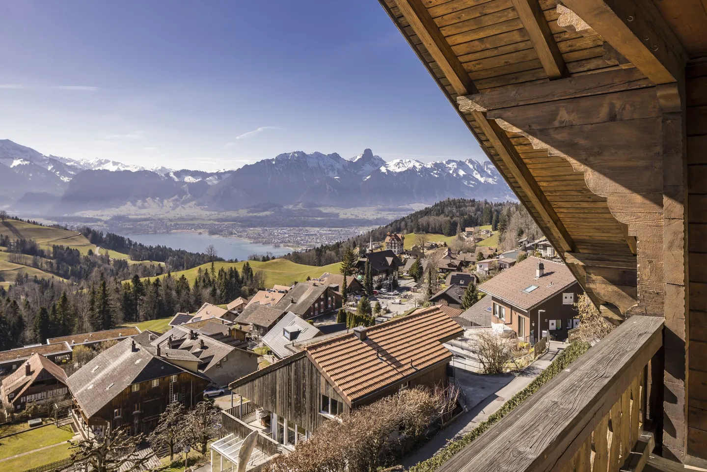 GRANDI IMMOBILI - Investire in Esclusività, Opportunità Unica a Goldiwil vicino a Thun - Foto 1 di 8