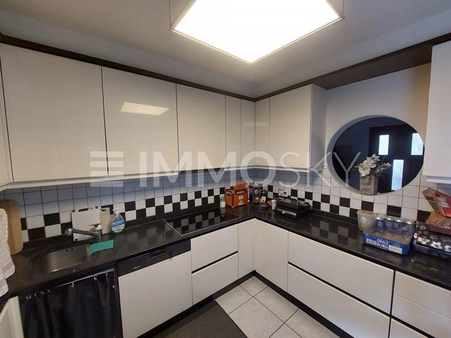 Leben Sie Ihren Villen-Traum im Herzen des Grüns - Foto 5 von 5