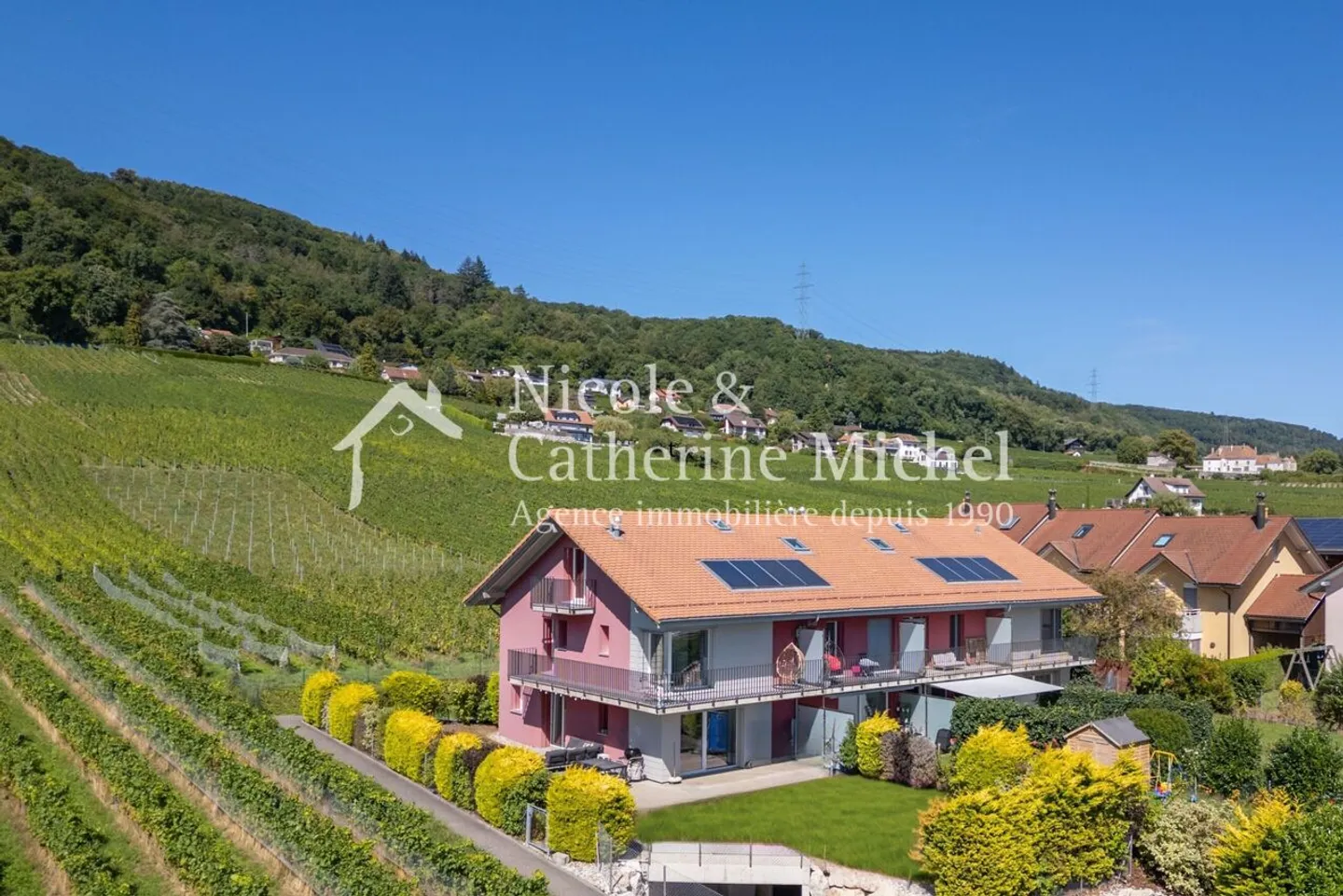 Casa a gradini in vendita - Foto 2 di 13