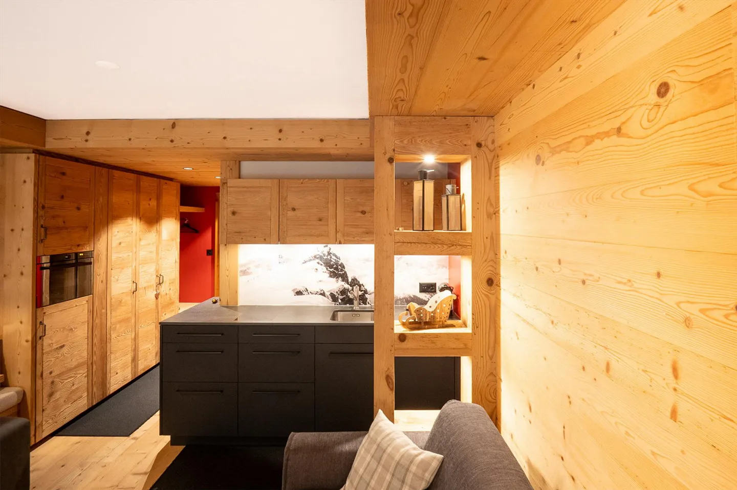 Appartement 1.5 pièces avec charme de chalet - Photo 3 sur 9