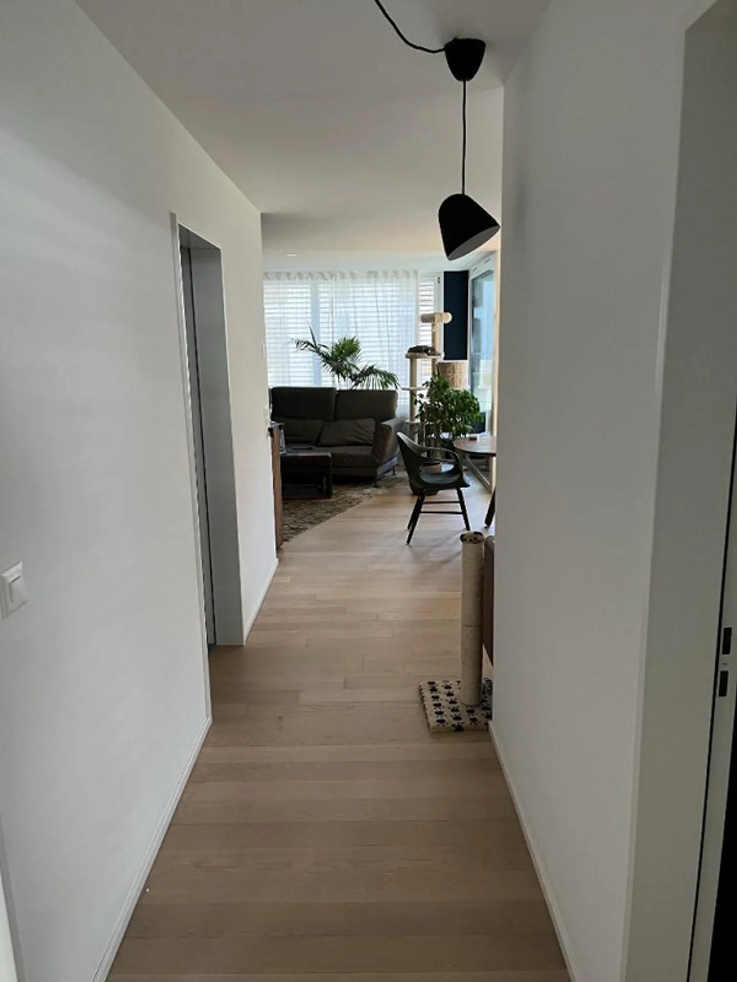 Appartamento attraente con loggia - Foto 3 di 3