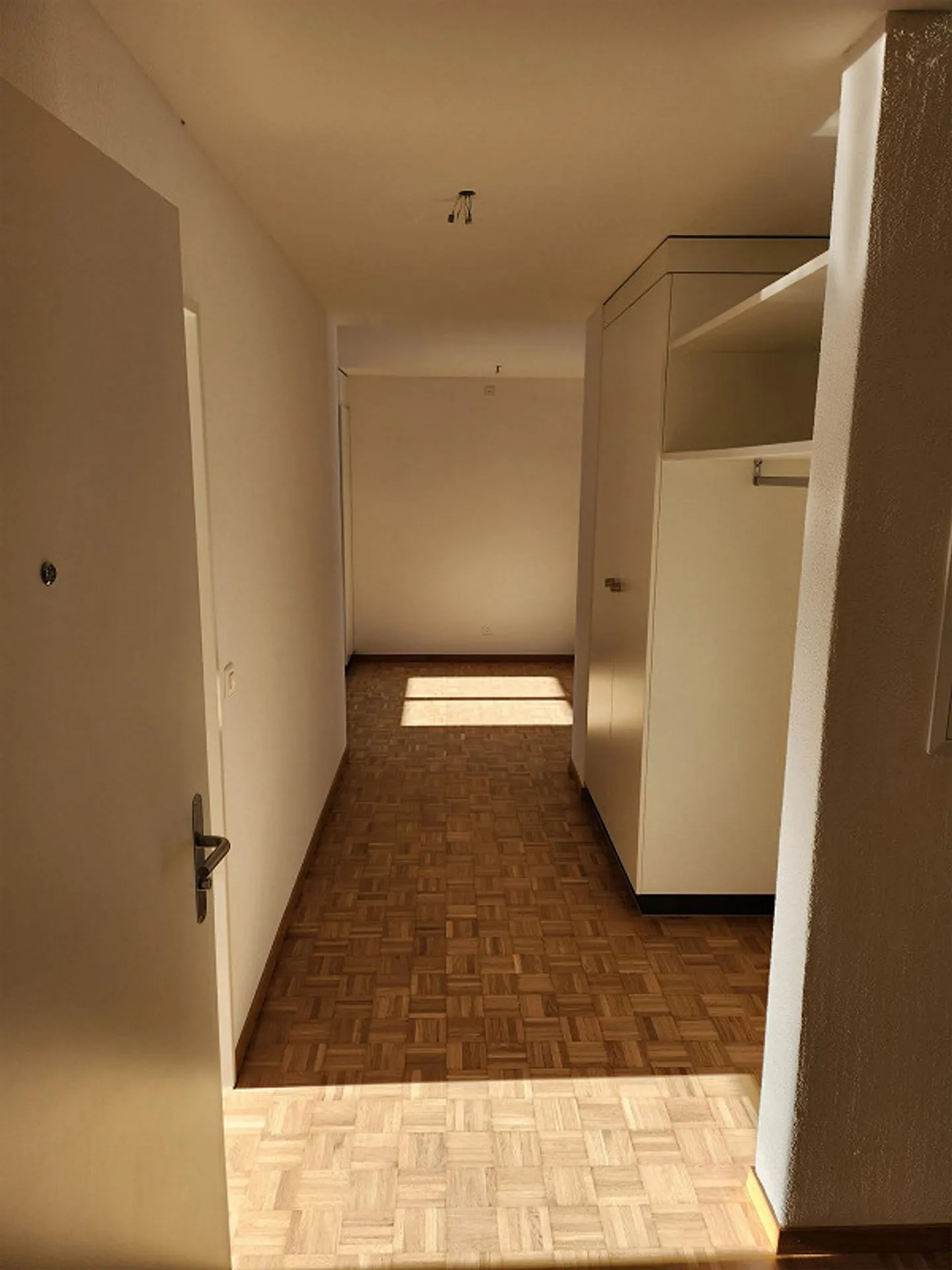 Appartement en attique 3,5 pièces près du centre-ville - Photo 1 sur 10