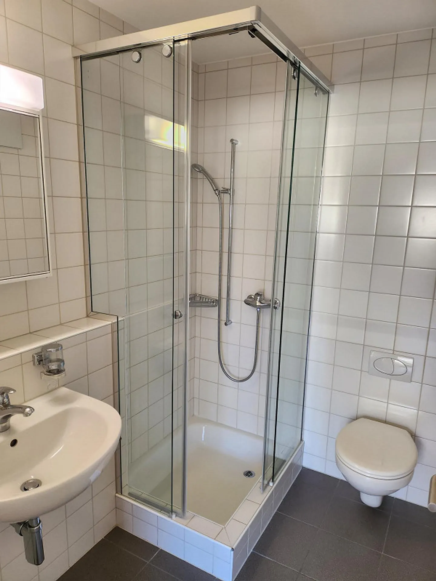 Appartement en attique 3,5 pièces près du centre-ville - Photo 6 sur 10