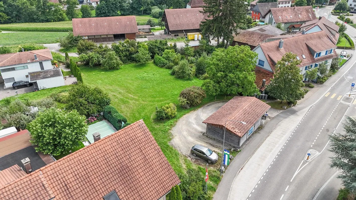 Terreno edificabile con possibilità di progetto (1'274 m²) - Foto 3 di 7