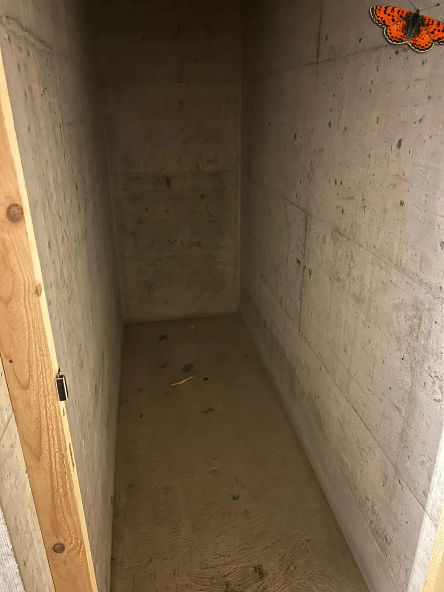 KLEINER LAGERDEPOT ZU VERMIETEN - EPAGNY - Foto 2 von 3