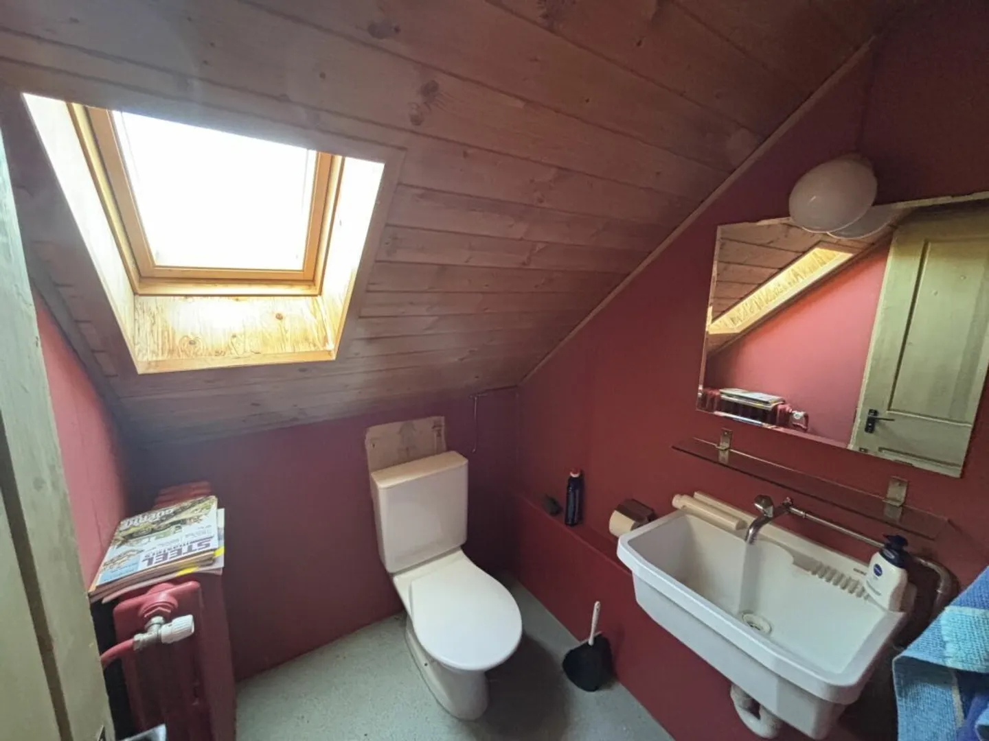 Beautiful family house with terrace and garden - Photo 22 of 25